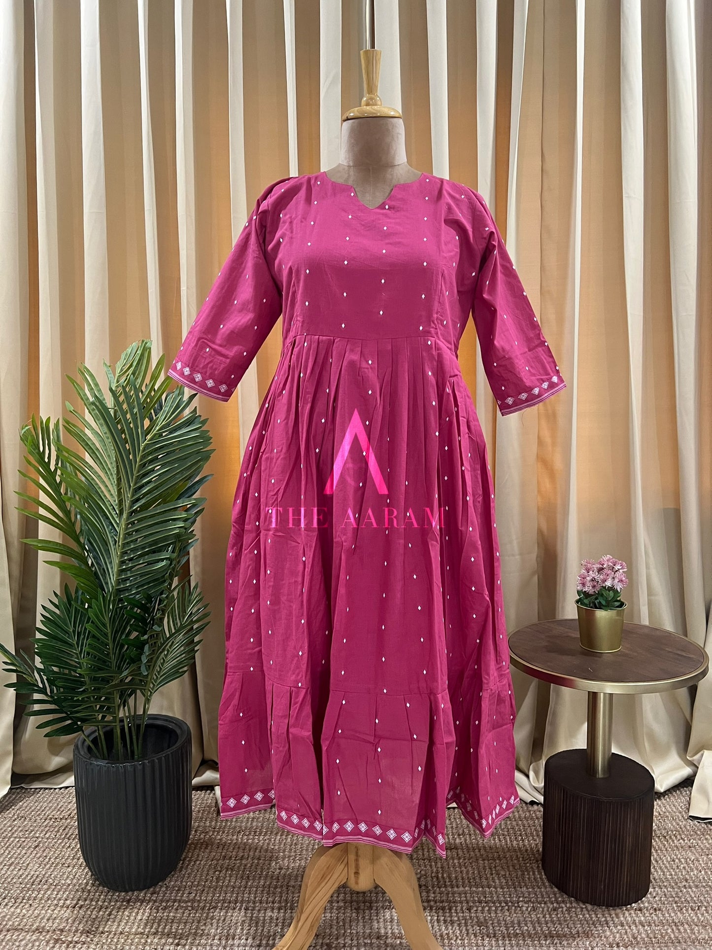 Gulabi Jamdhani Frock