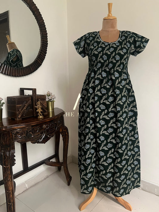 Smocked Cotton Nighty – SN23
