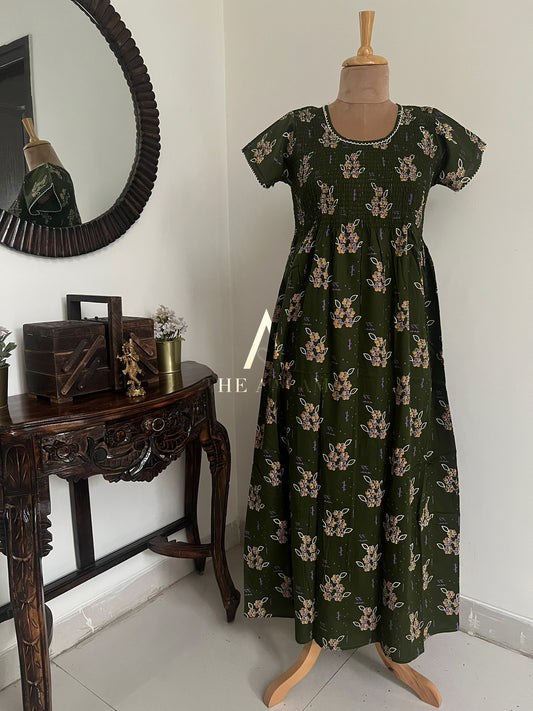 Smocked Cotton Nighty – SN33
