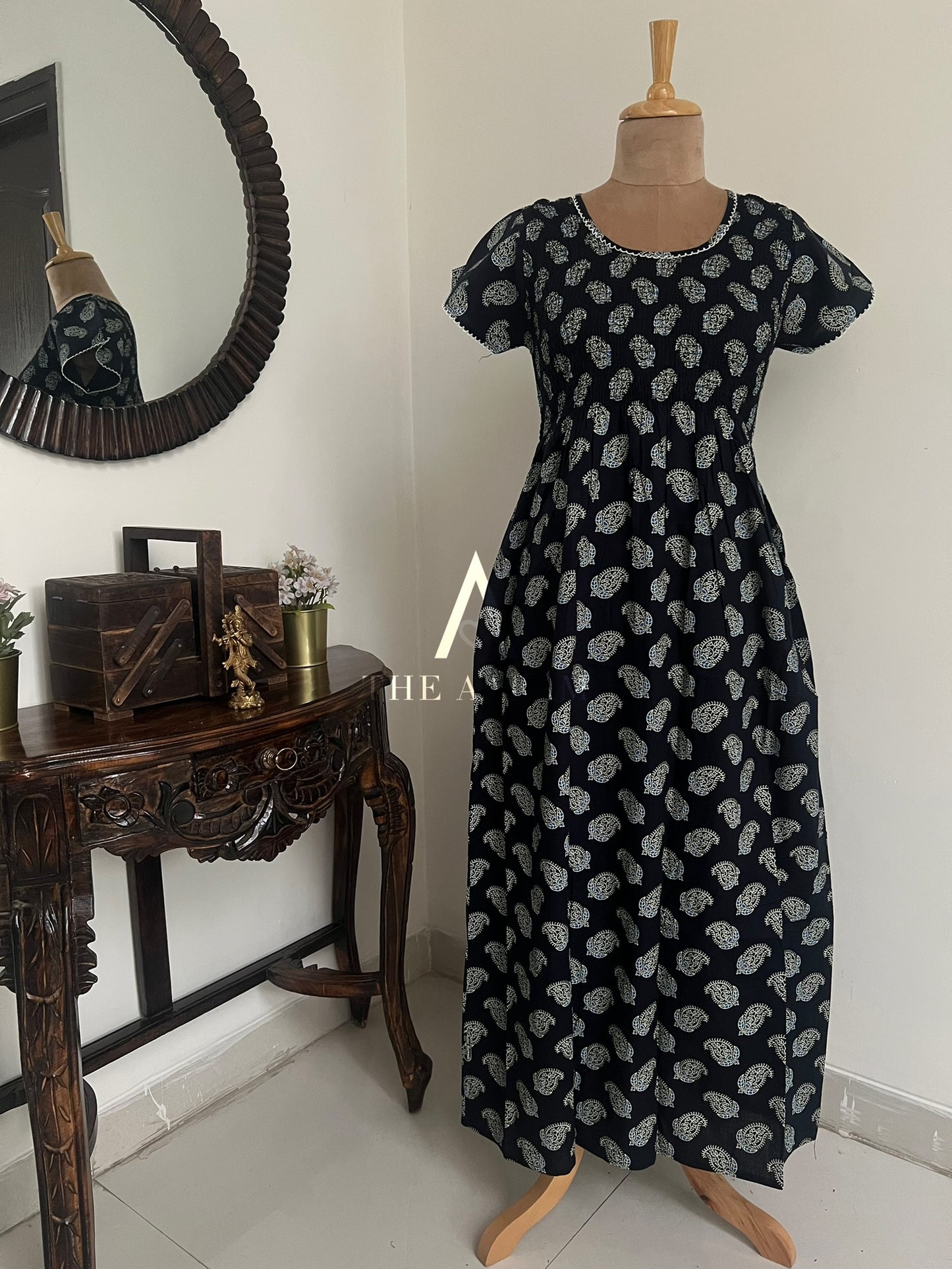 Smocked Cotton Nighty – SN45
