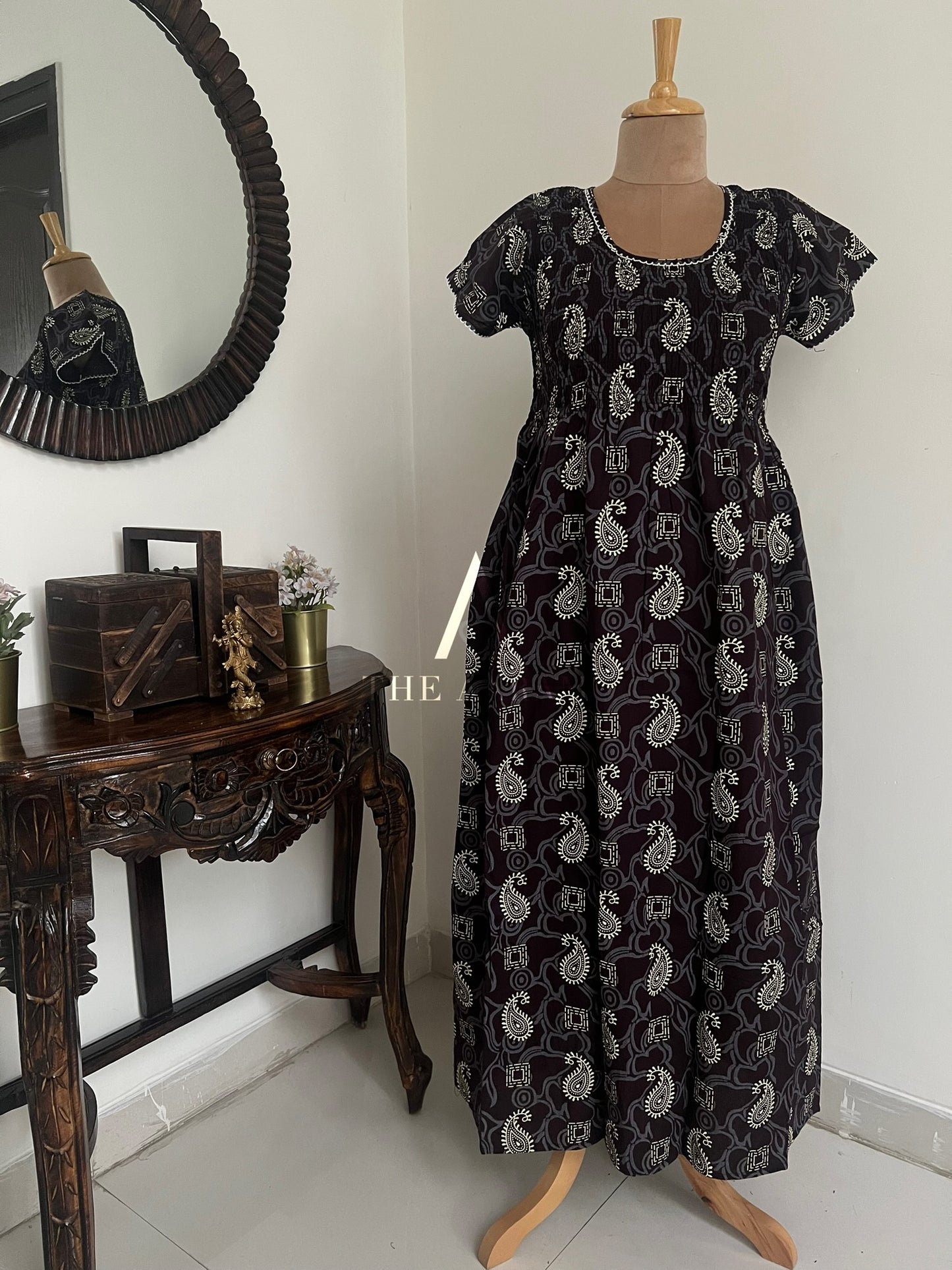 Smocked Cotton Nighty – SN48