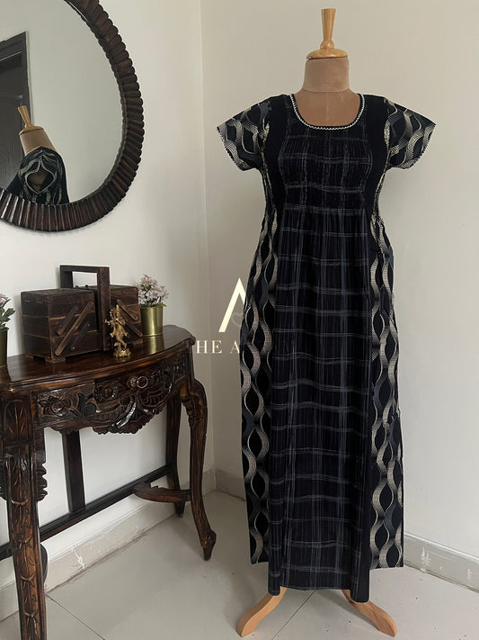 Smocked Cotton Nighty – SN54