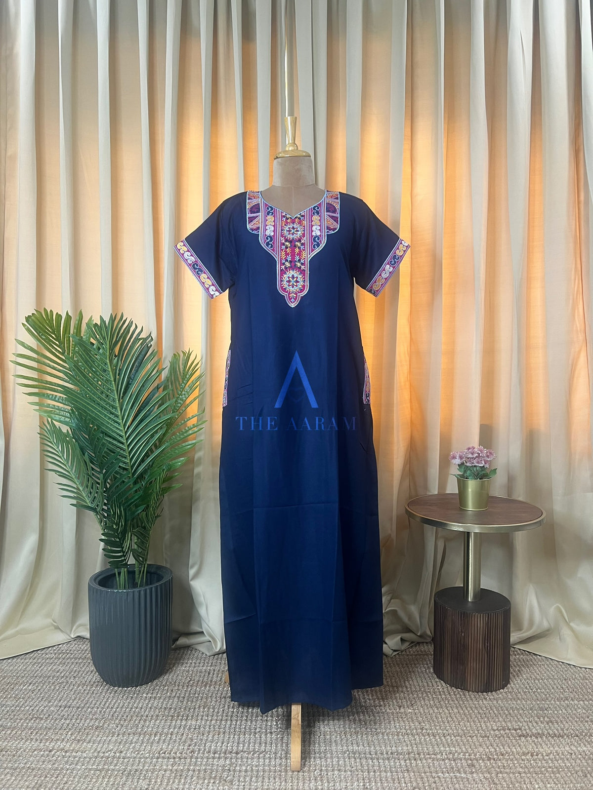 Rani Karnavati – Bhopali Embroidery Alpine A-Line Nighty
