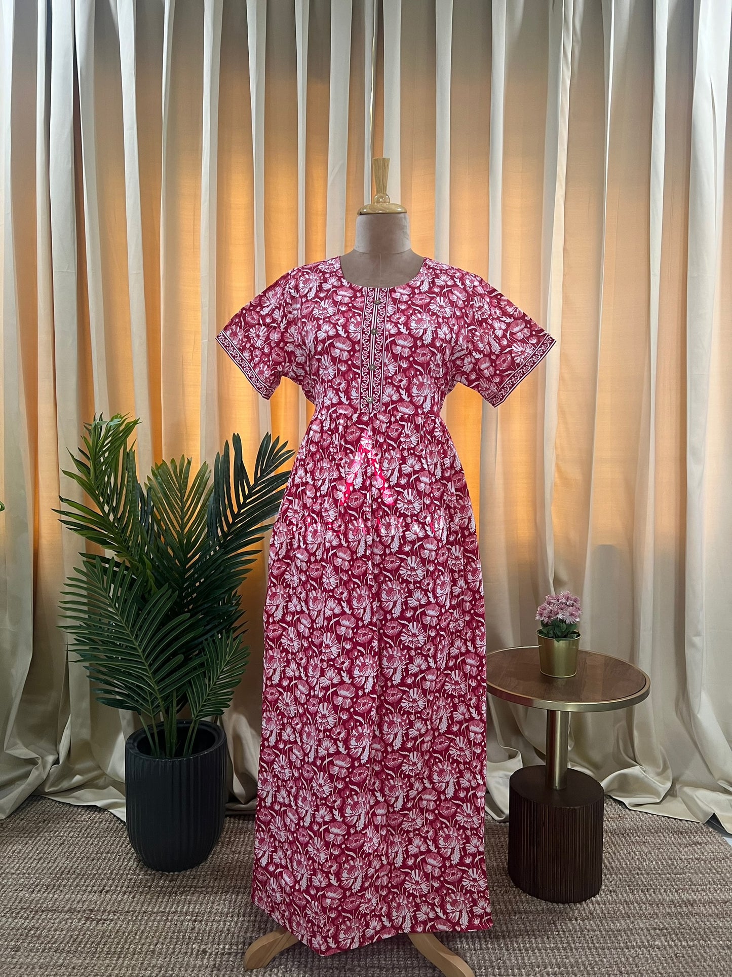 Berry Flora Feeding Comfort Maxi