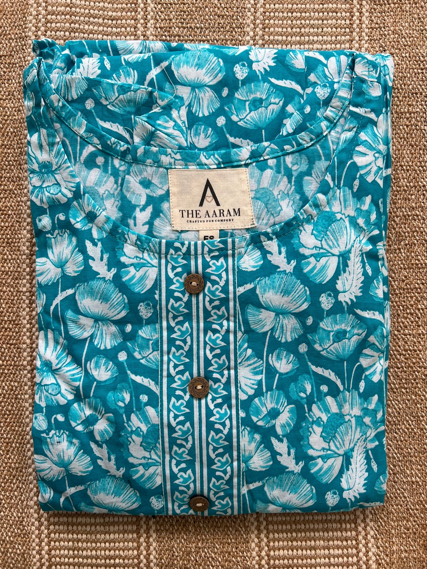 Lagoon Flora Feeding Comfort Maxi