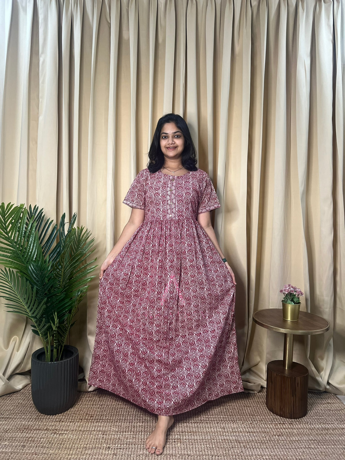 Wine Mosaic Feeding Comfort Maxi